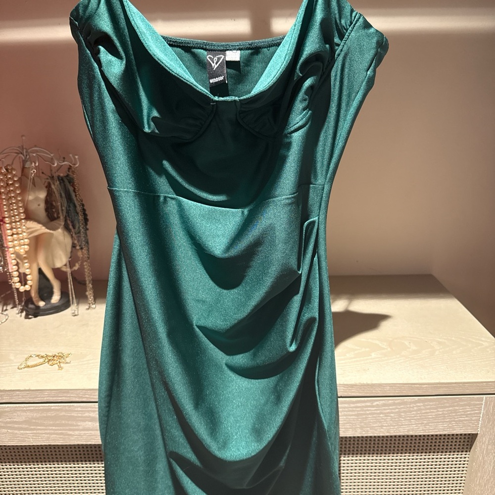 Windsor Green Ruched Cowl Neck Sheath Midi Dress